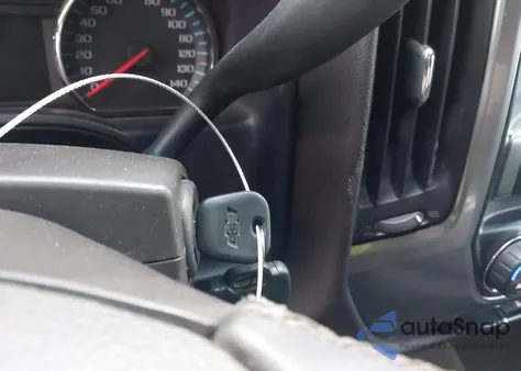 2015 Chevrolet Silverado 1500 1Lt from USA, damaged, VIN 3GCUKREC7FG508165